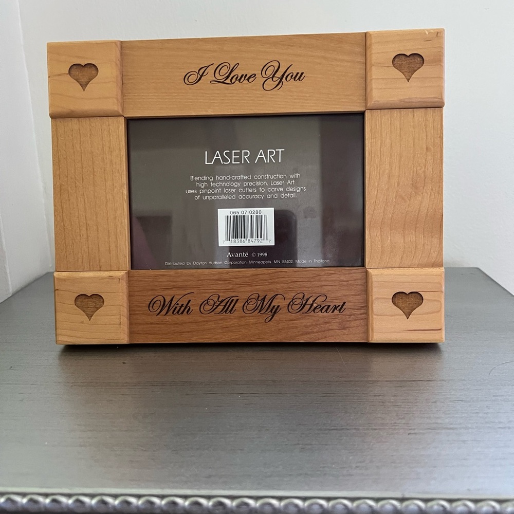 Avanti Brown Picture Frame Rustic Accent